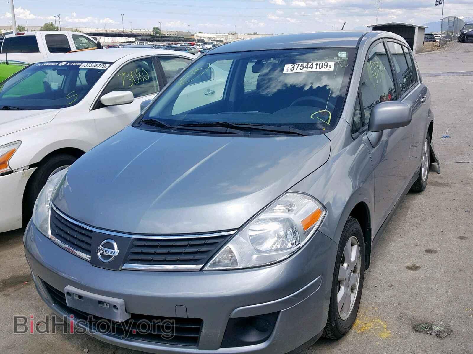 2009 NISSAN VERSA - VIN: 3N1BC13E29L488514 - Фото 2