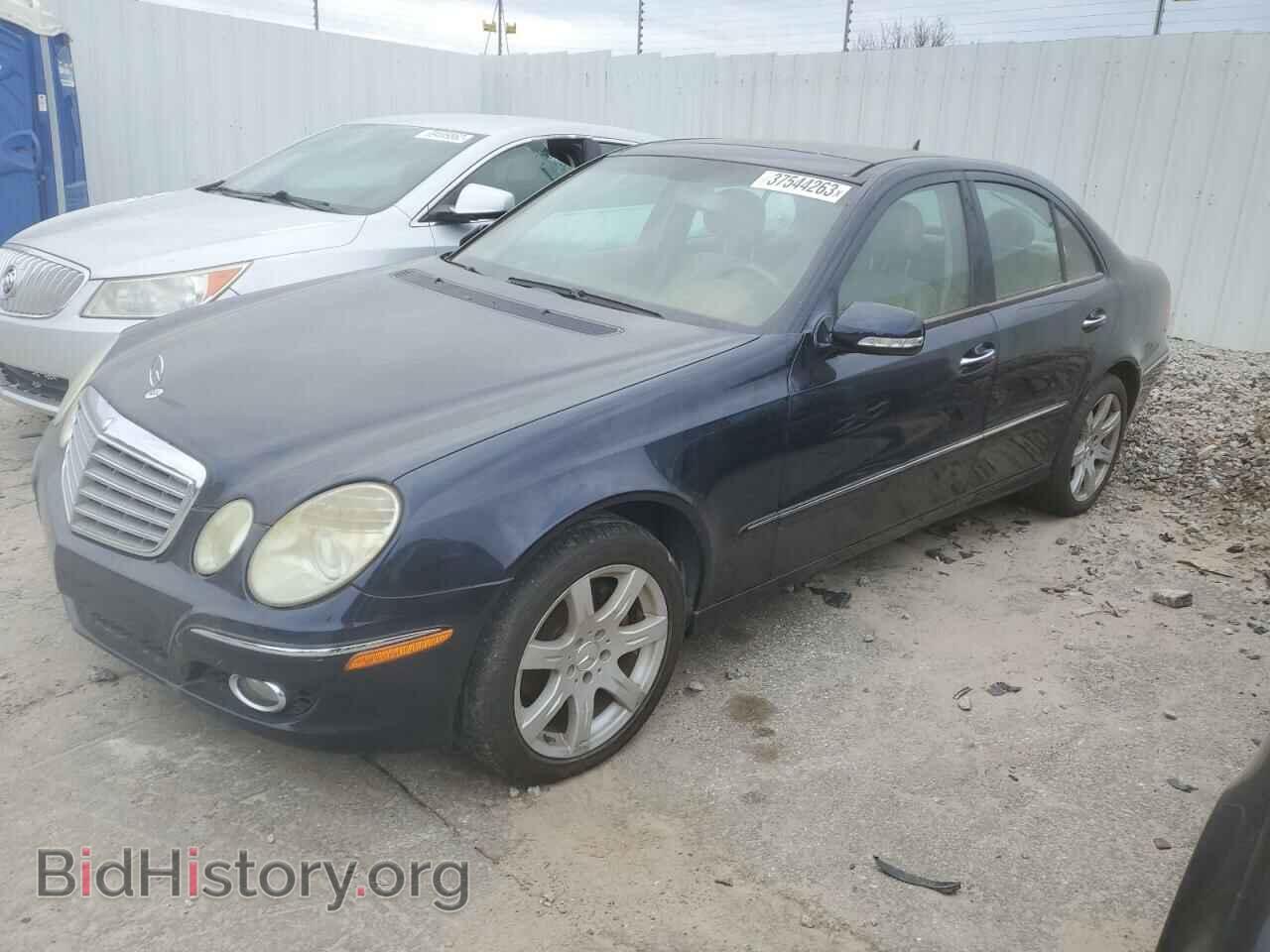 Photo WDBUF87XX7X209893 - MERCEDES-BENZ E-CLASS 2007