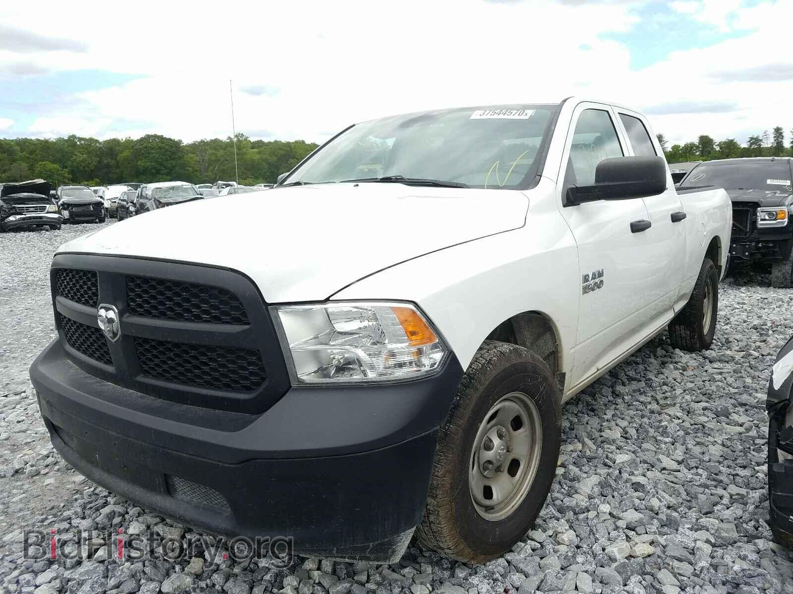 2017 RAM 1500 - VIN: 1C6RR6FG3HS639081 - Фото 2