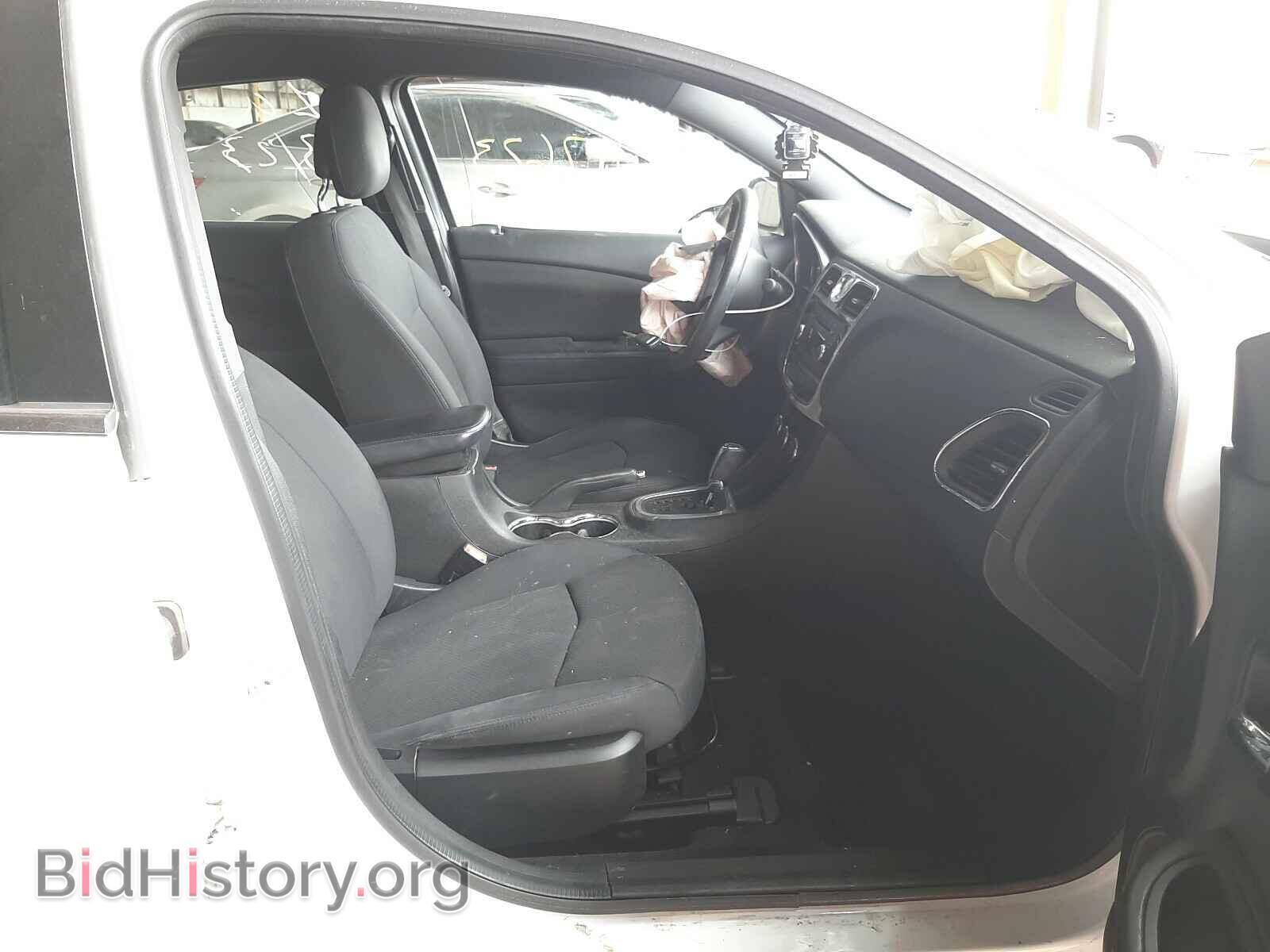 2013 CHRYSLER 200 - VIN: 1C3CCBAB7DN705343 - Фото 5