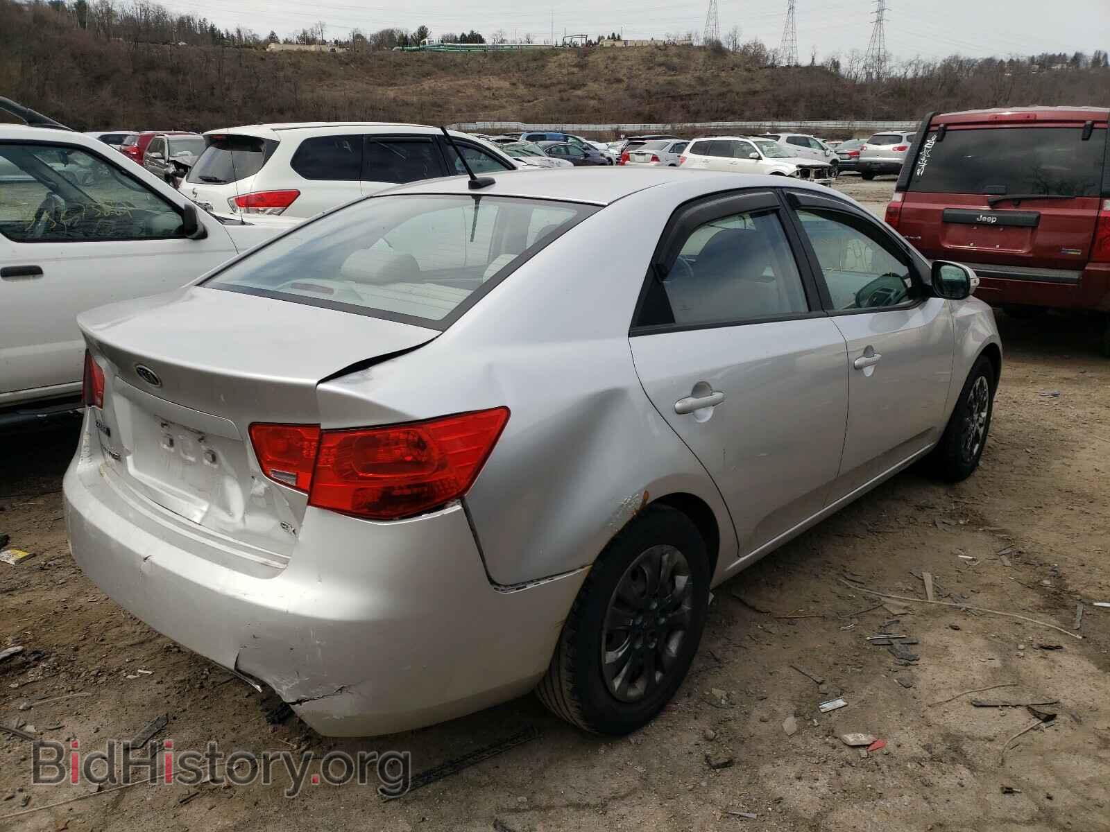 2010 KIA FORTE - VIN: KNAFU4A22A5178080 - Фото 4
