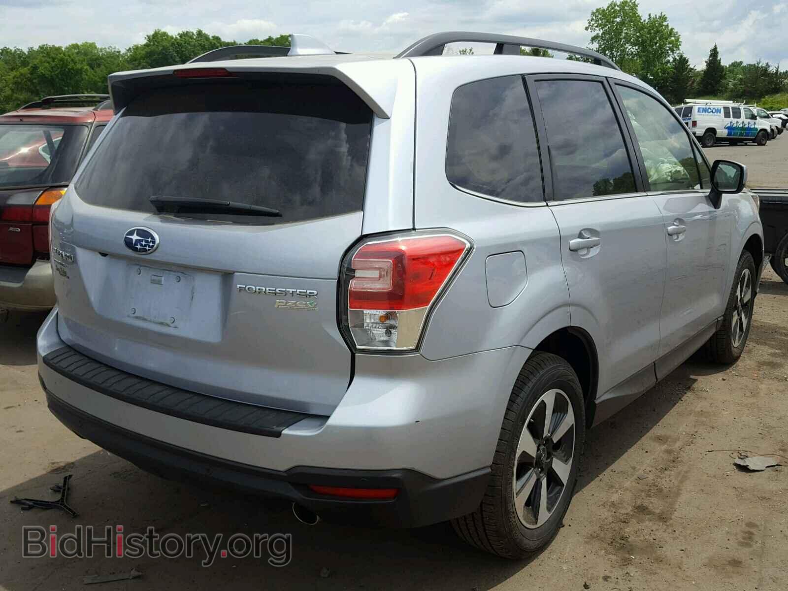 2017 SUBARU FORESTER - VIN: JF2SJARC5HH800543 - Фото 4