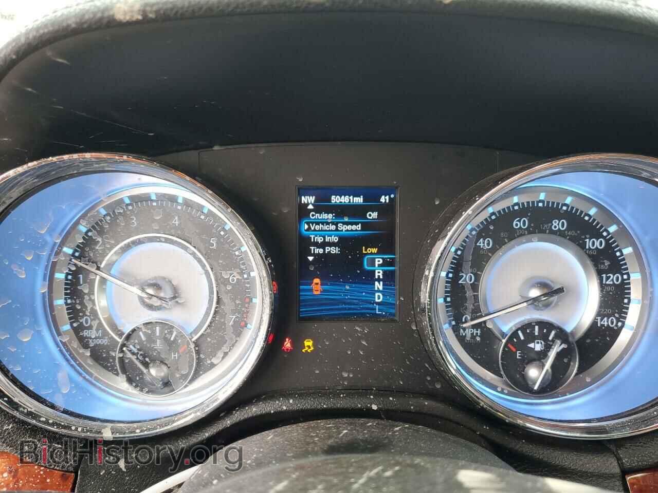 2014 CHRYSLER 300 - VIN: 2C3CCAAG6EH238447 - Фото 9