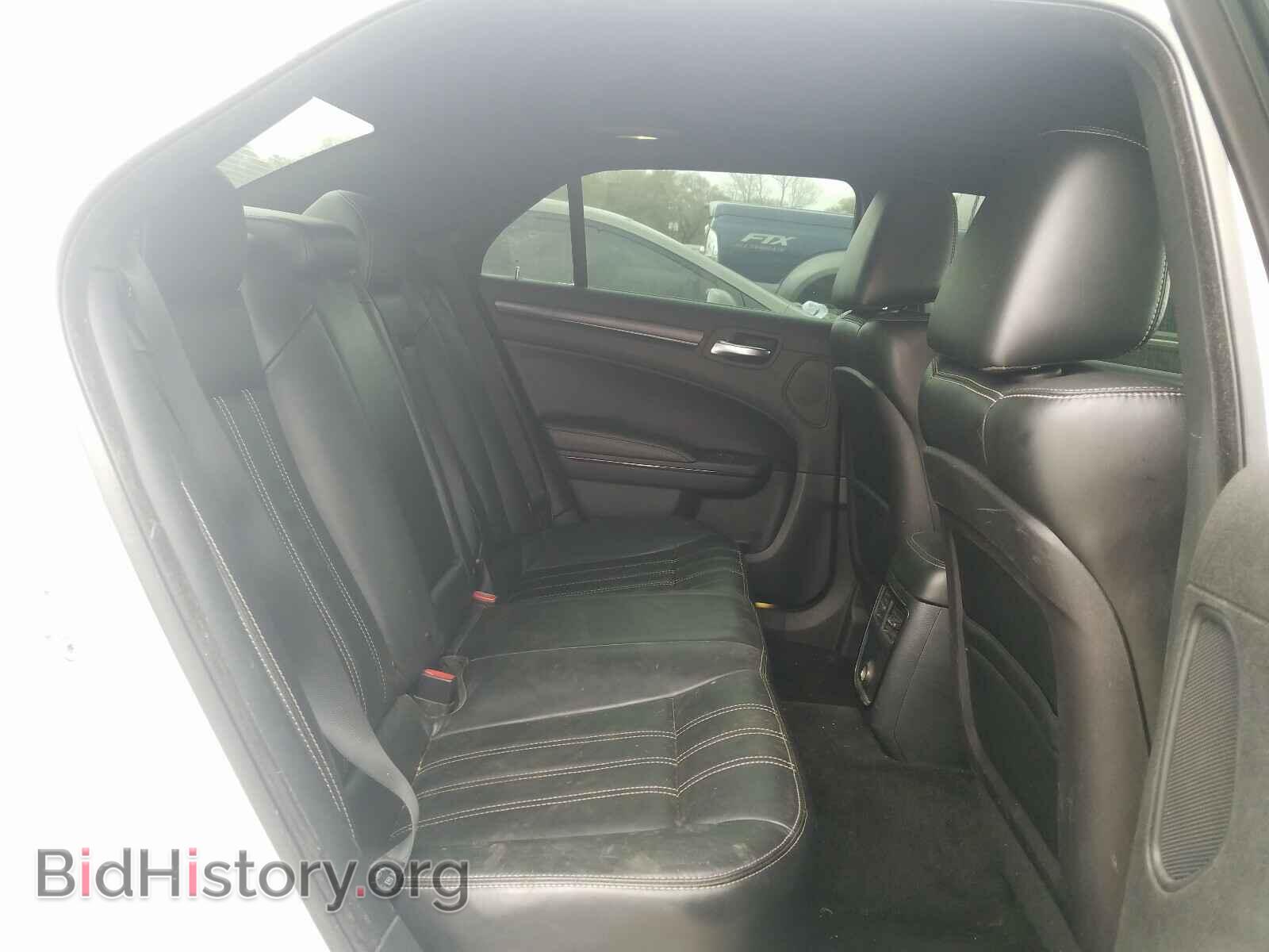 2012 CHRYSLER 300 - VIN: 2C3CCABG5CH312436 - Фото 6