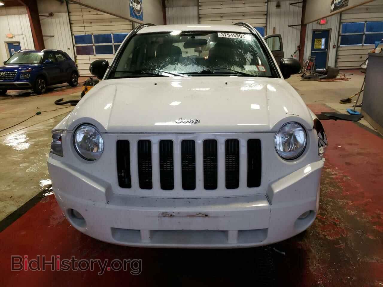 2010 JEEP COMPASS - VIN: 1J4NT4FB2AD554125 - Photo 5