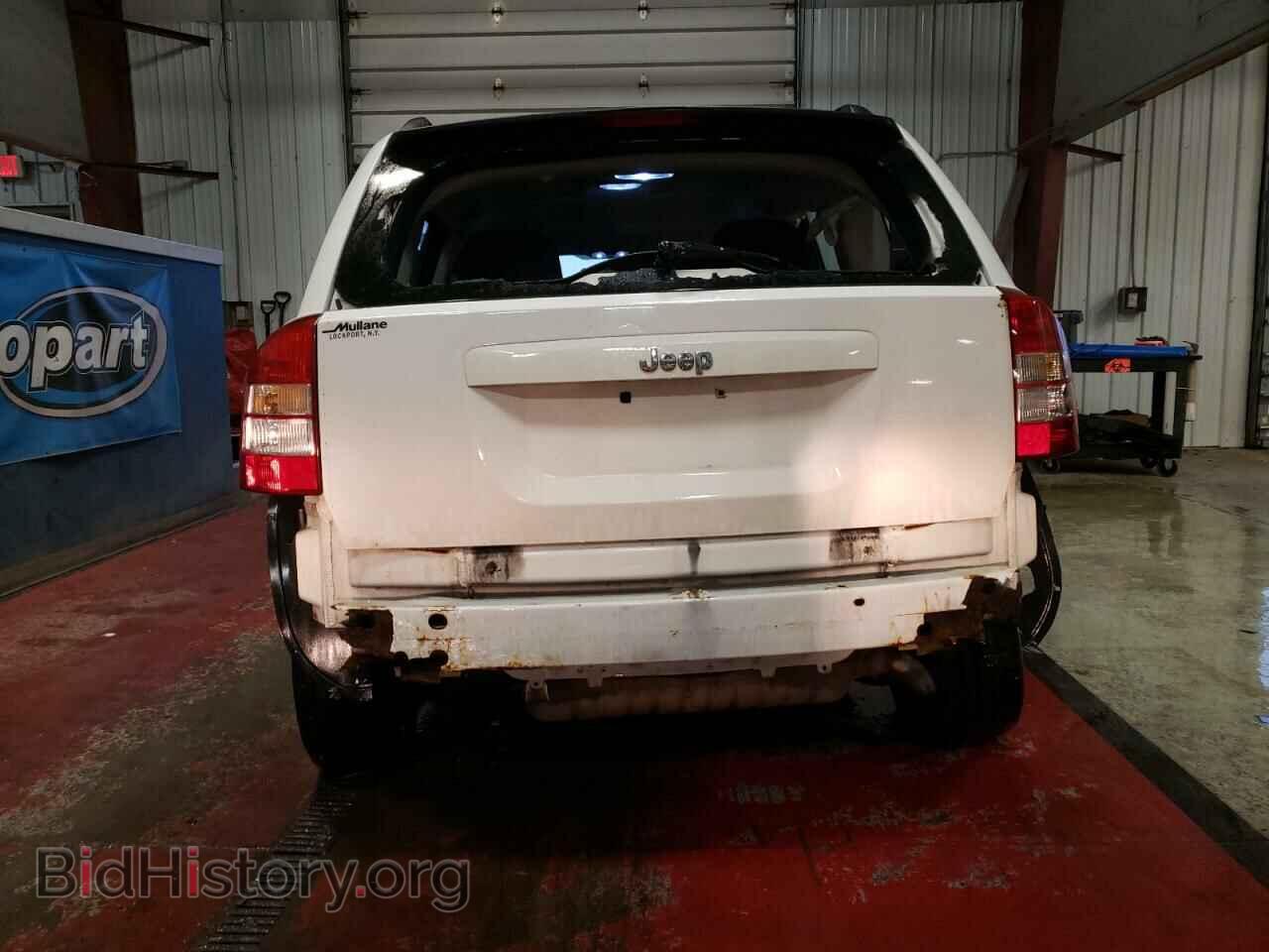 2010 JEEP COMPASS - VIN: 1J4NT4FB2AD554125 - Photo 6