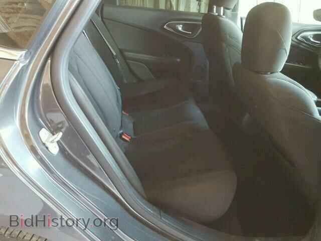 2015 CHRYSLER 200 - VIN: 1C3CCCAB2FN597786 - Photo 6