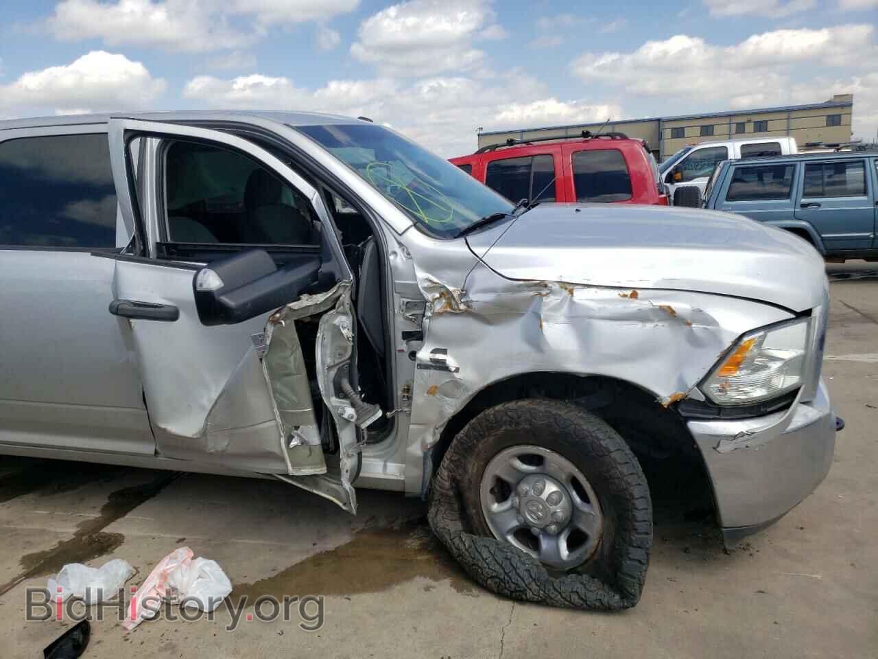 2013 RAM 2500 - VIN: 3C6UR4CL5DG570119 - Photo 9