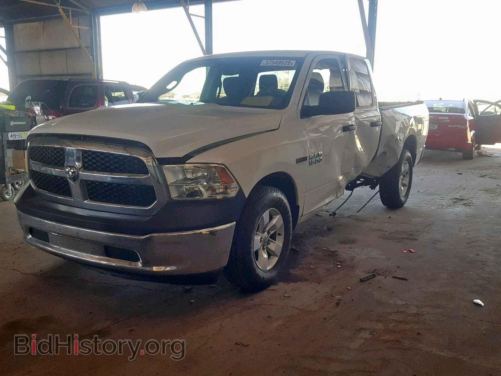 2015 RAM 1500 ST - VIN: 1C6RR6FM9FS581545 - Фото 2