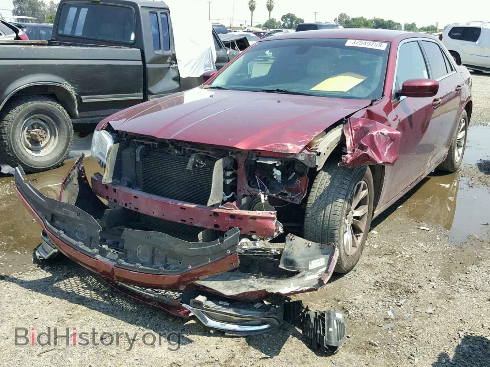 2015 CHRYSLER 300 - VIN: 2C3CCAAG0FH837863 - Фото 2