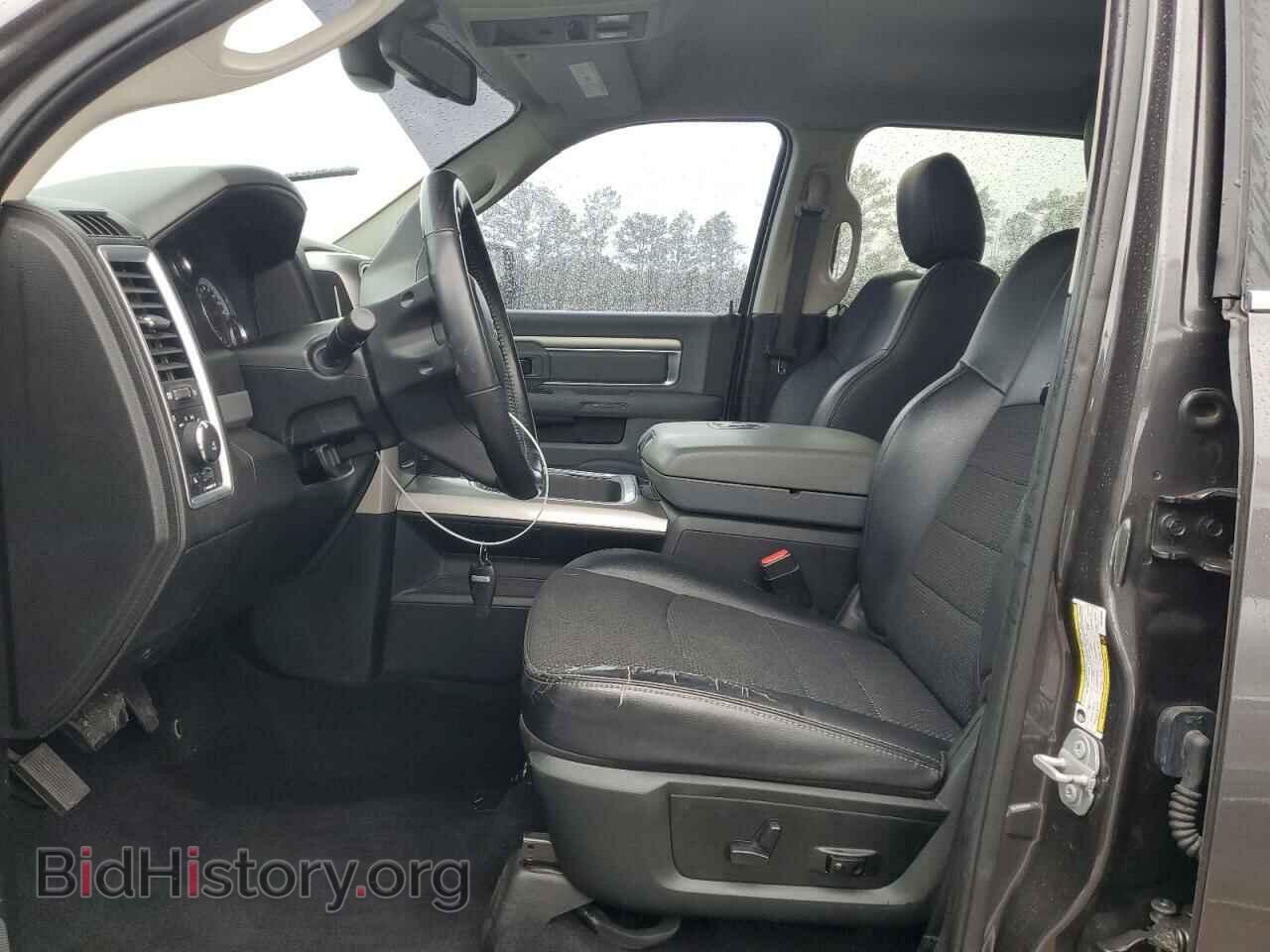 2018 RAM All Models - VIN: 3C6UR5DL7JG375333 - Фото 7