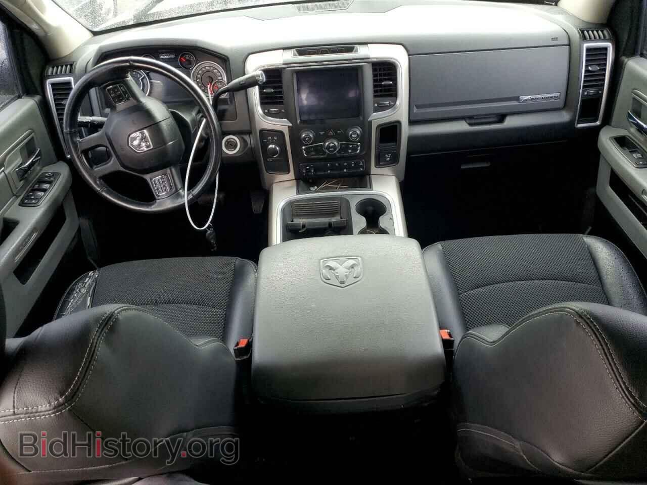 2018 RAM All Models - VIN: 3C6UR5DL7JG375333 - Фото 8