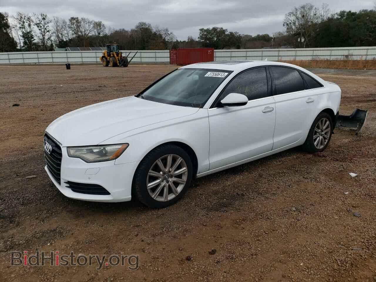 Photo WAUGFAFC7DN016173 - AUDI A6 2013