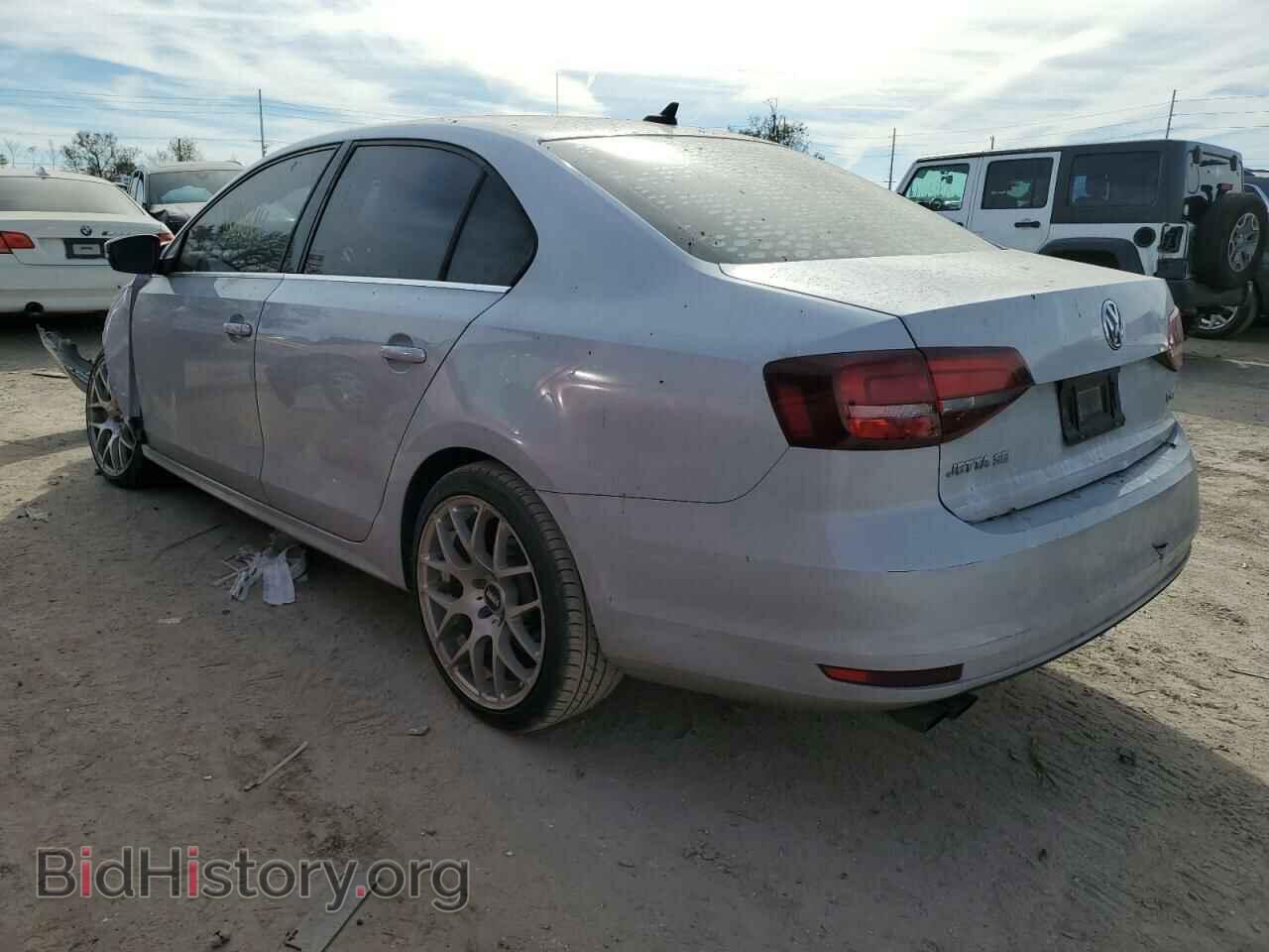 2017 VOLKSWAGEN JETTA - VIN: 3VWDB7AJ4HM233493 - Фото 2