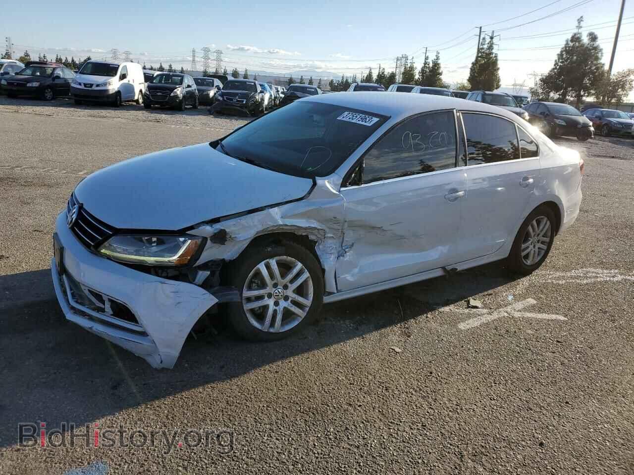 Фотография 3VW2B7AJ8HM369083 - VOLKSWAGEN JETTA 2017