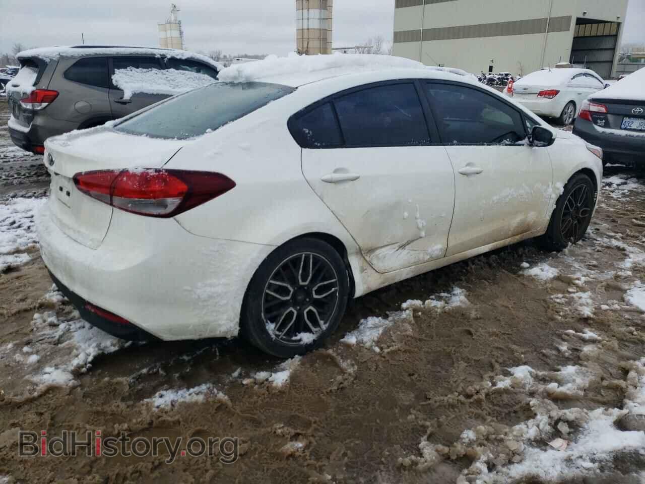 2017 KIA FORTE - VIN: 3KPFK4A77HE102230 - Фото 3