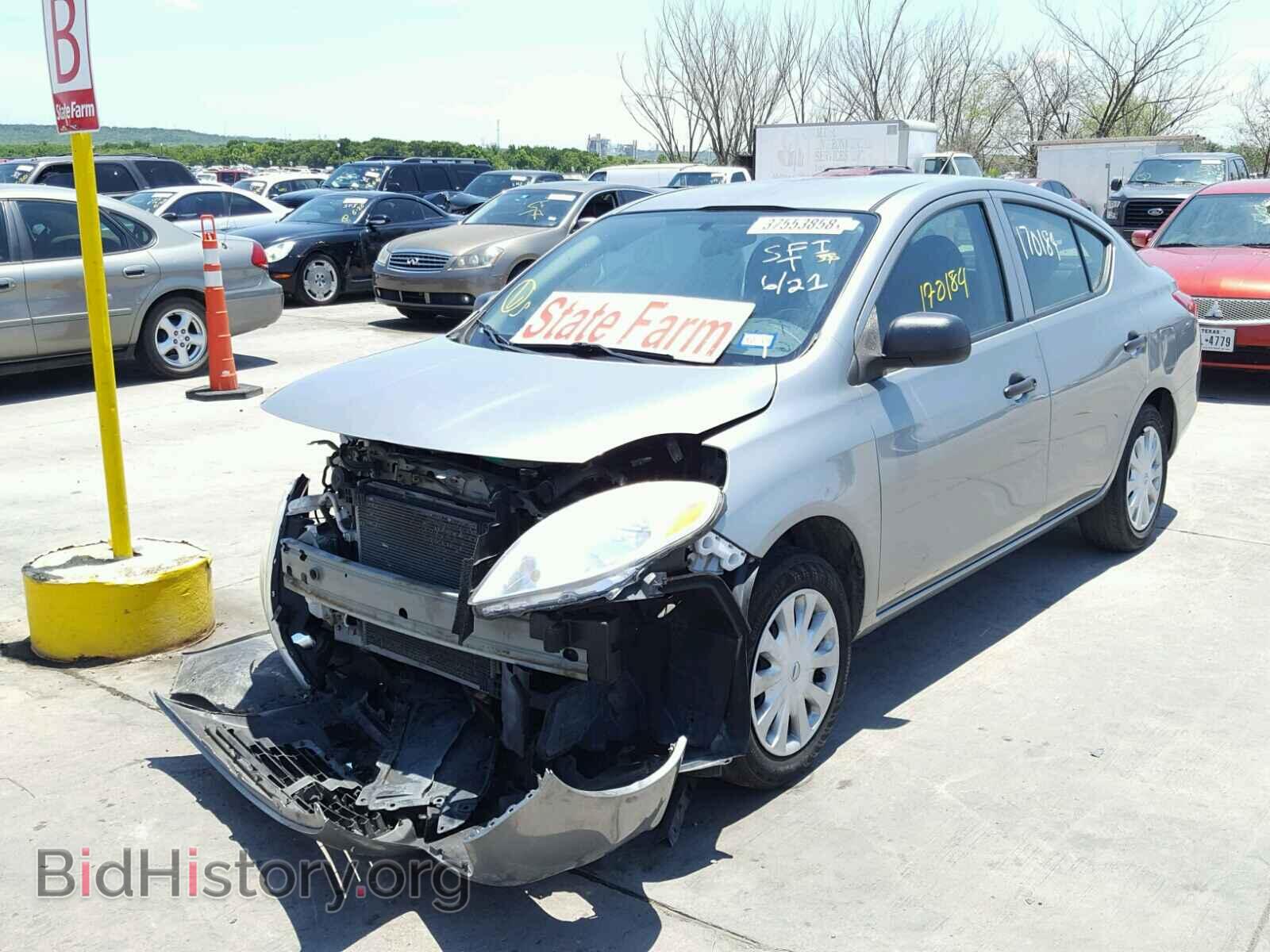 2013 NISSAN VERSA - VIN: 3N1CN7AP0DL843470 - Фото 2