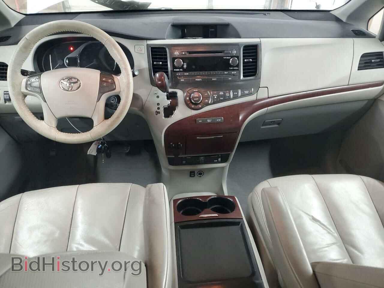 2011 TOYOTA All Models - VIN: 5TDYK3DC5BS063341 - Фото 8