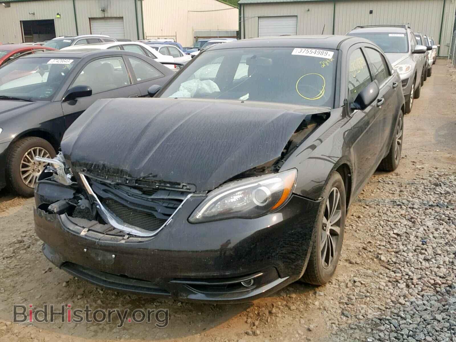 2013 CHRYSLER 200 - VIN: 1C3CCBCGXDN674128 - Фото 2