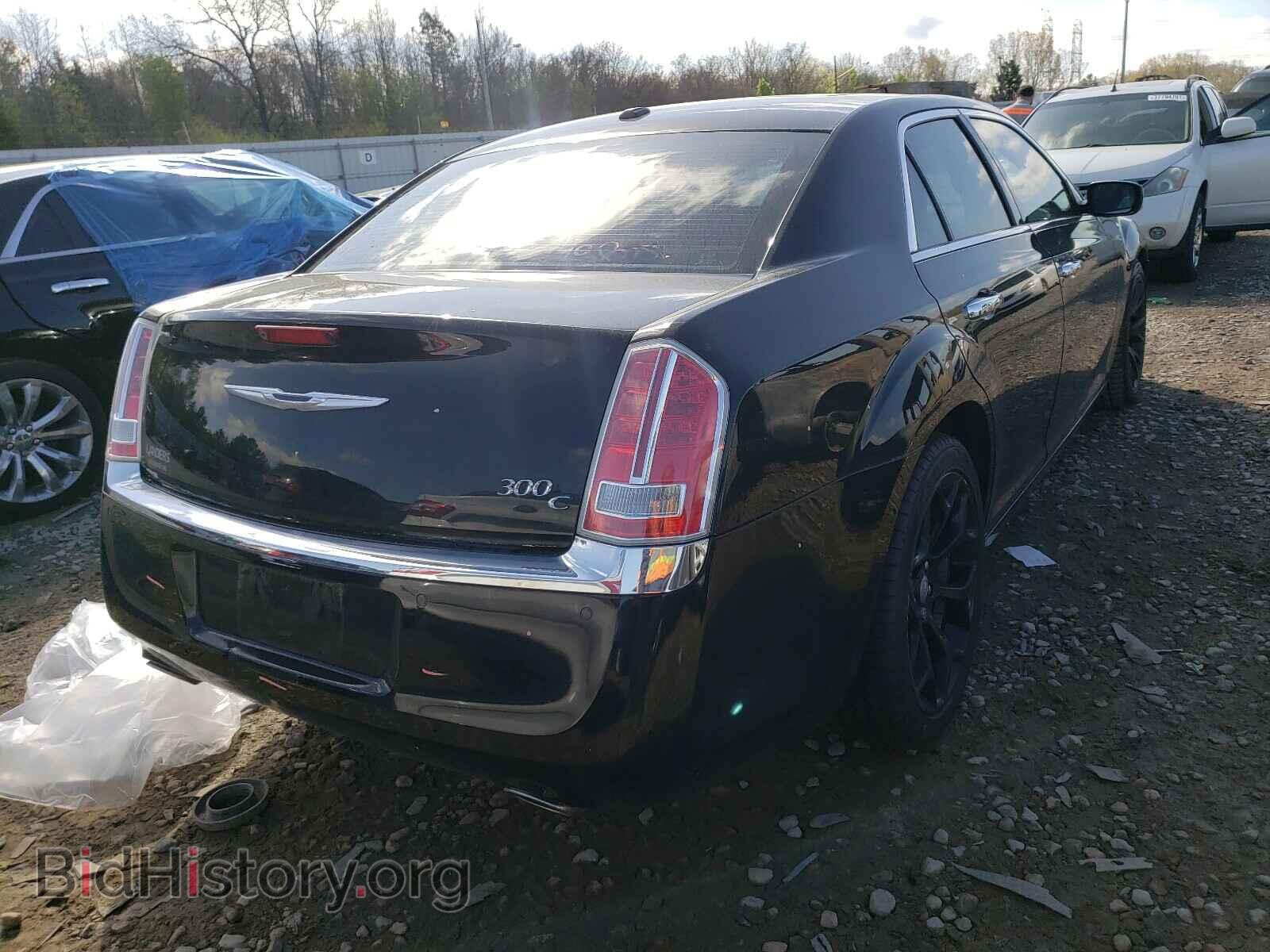 2013 CHRYSLER 300 - VIN: 2C3CCAETXDH618431 - Фото 4