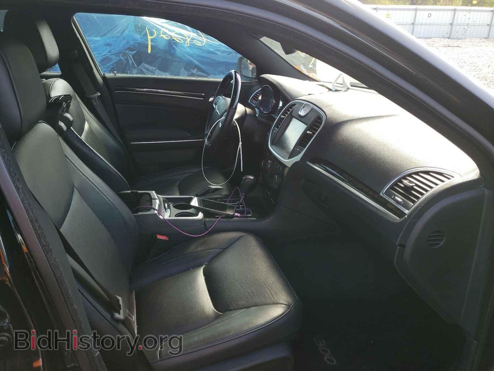 2013 CHRYSLER 300 - VIN: 2C3CCAETXDH618431 - Фото 5