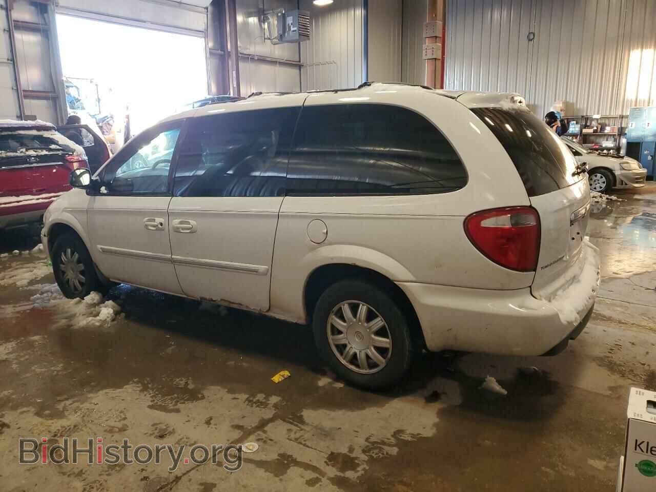 2006 CHRYSLER MINIVAN - VIN: 2A4GP54L26R812260 - Фото 2