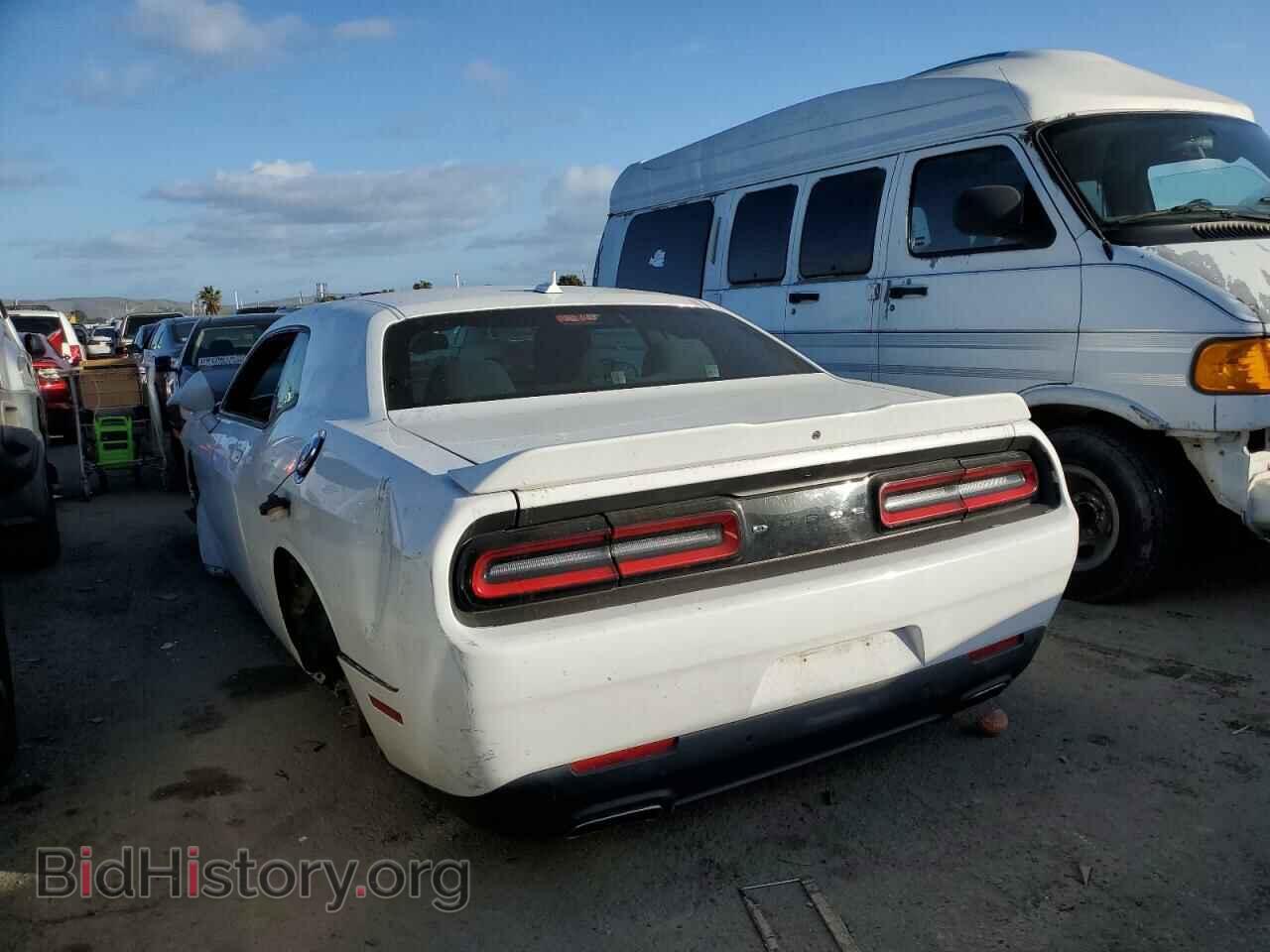2016 DODGE CHALLENGER - VIN: 2C3CDZAG2GH290026 - Photo 2