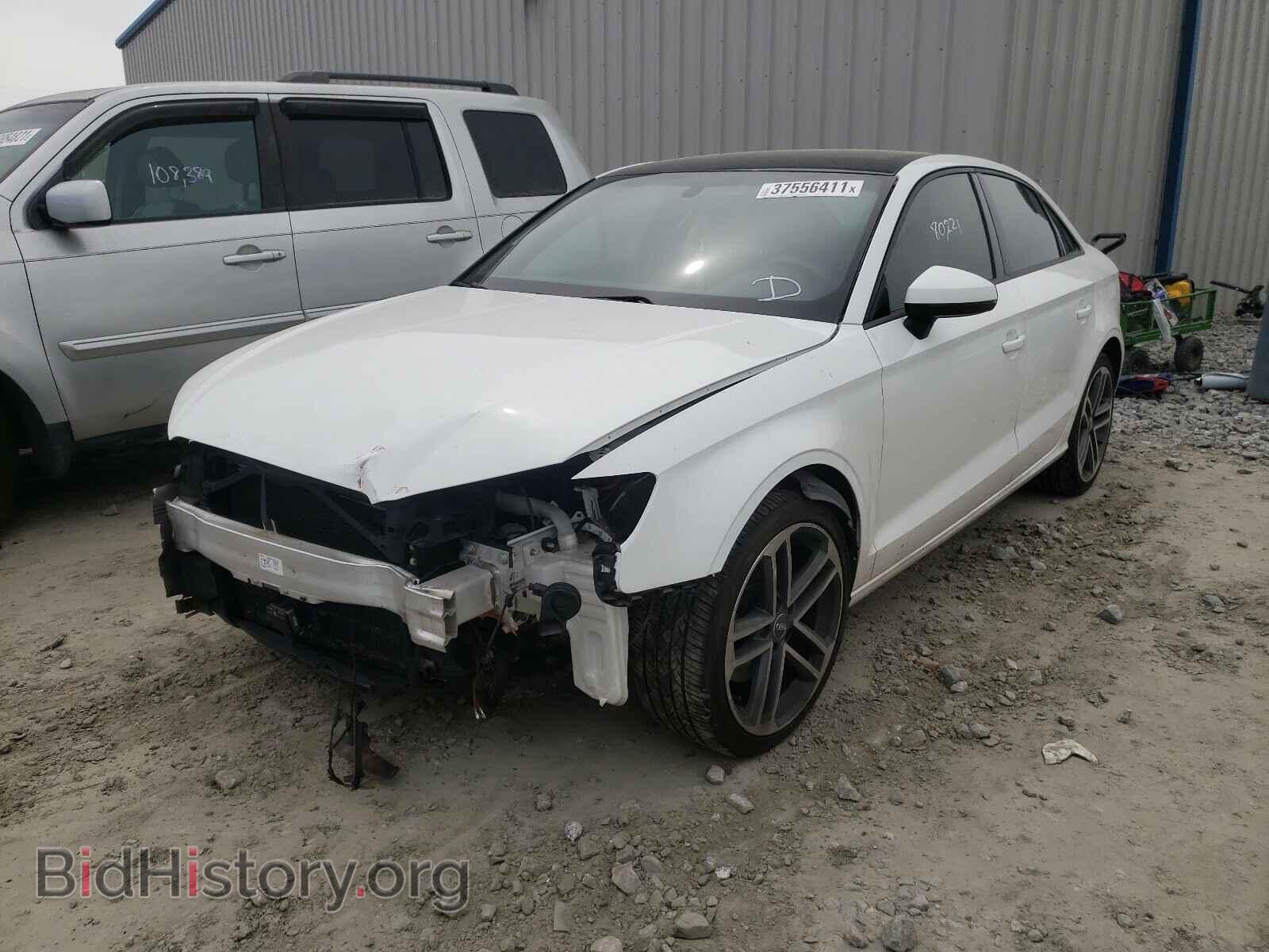 2018 AUDI A3 - VIN: WAUAUGFF3J1011113 - Фото 2