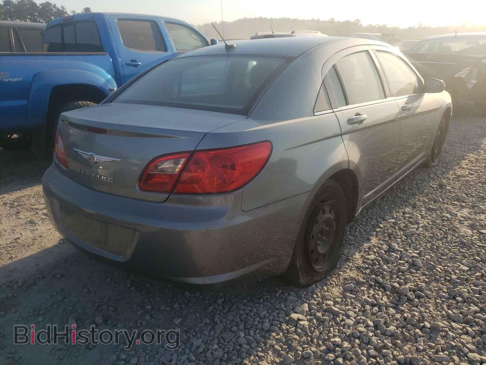 2010 CHRYSLER SEBRING - VIN: 1C3CC4FB2AN202528 - Фото 4