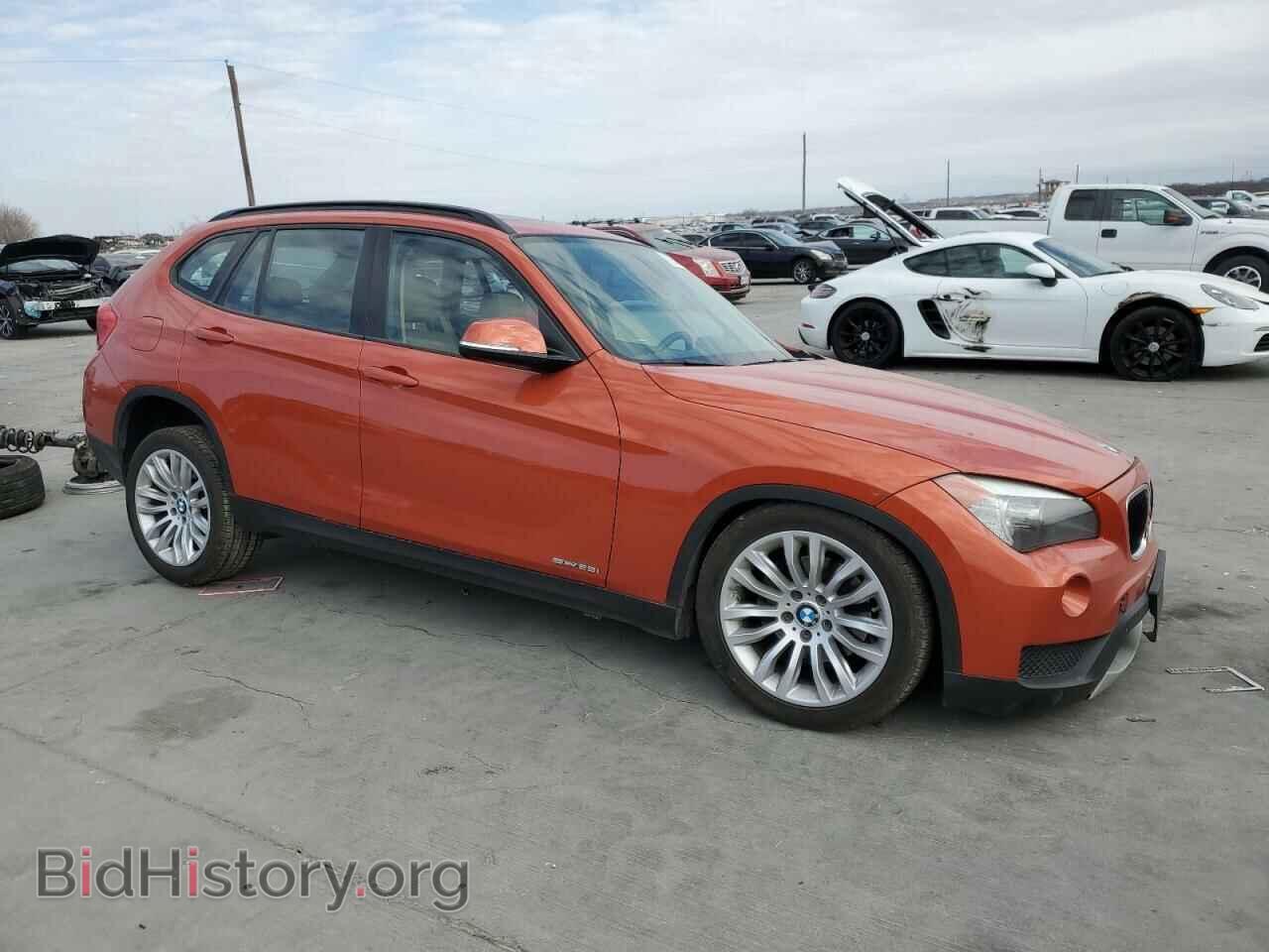 2013 BMW X1 - VIN: WBAVM1C54DVW43464 - Фото 4