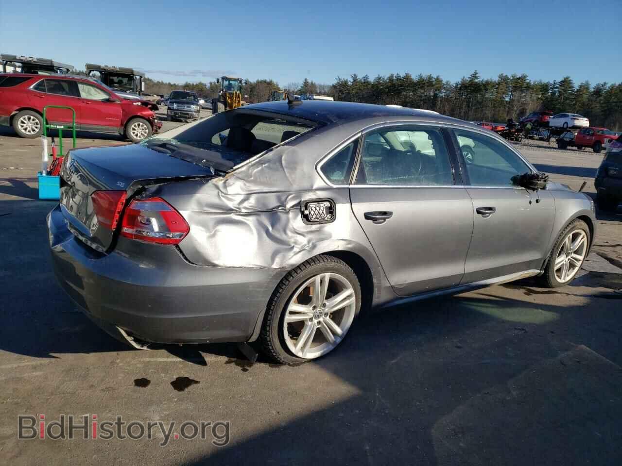 2014 VOLKSWAGEN PASSAT - VIN: 1VWBP7A31EC020332 - Фото 3