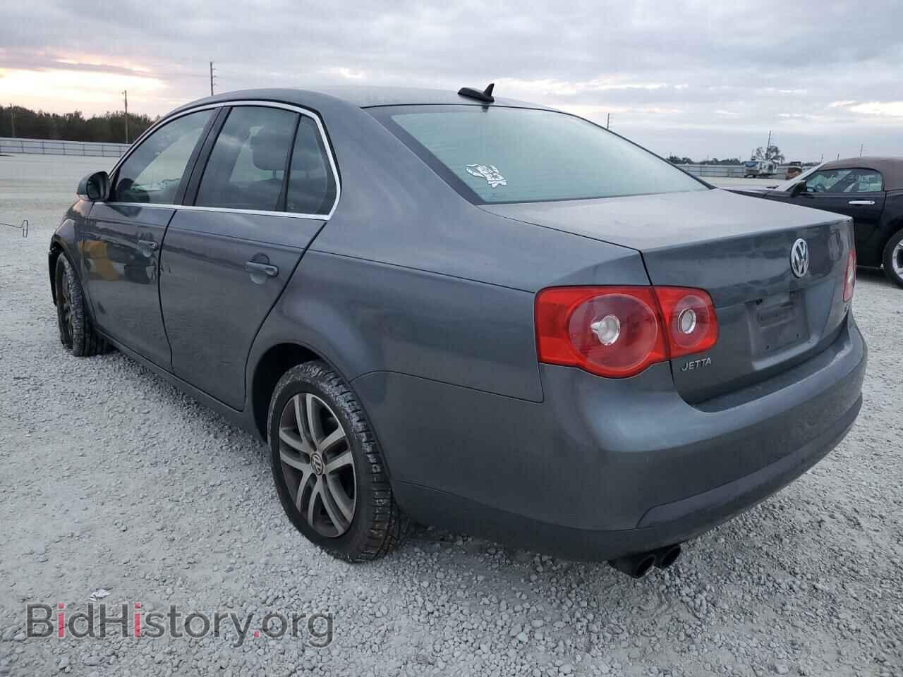2006 VOLKSWAGEN JETTA - VIN: 3VWSF71K76M750577 - Фото 2
