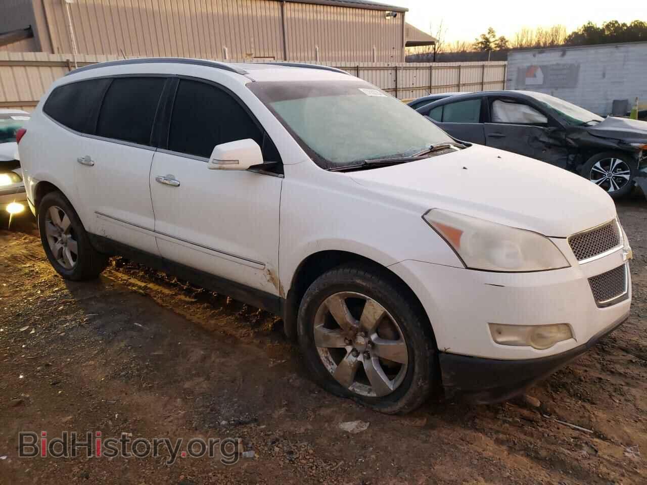 2012 CHEVROLET TRAVERSE - VIN: 1GNKVLED0CJ106901 - Фото 4