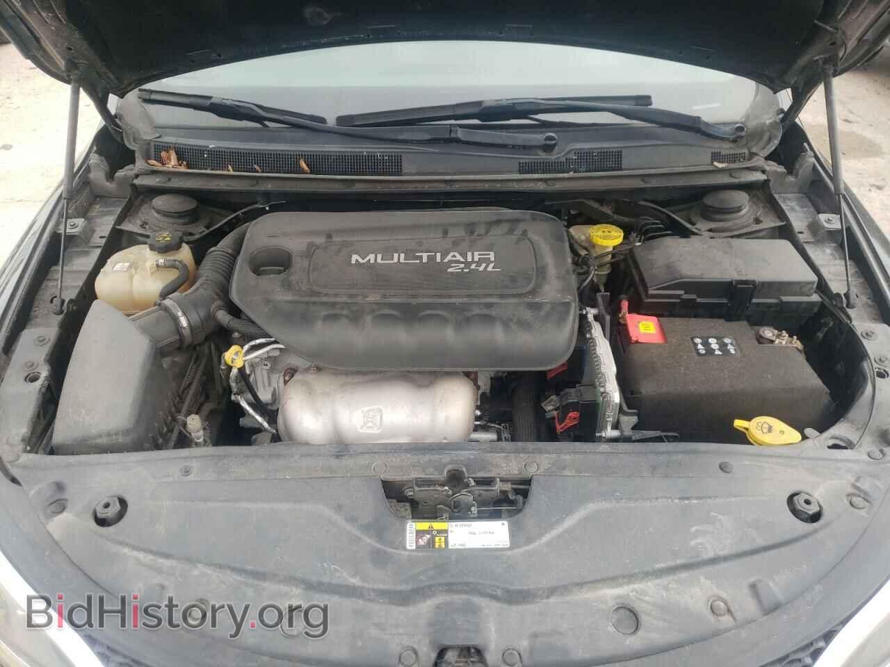 2016 CHRYSLER 200 - VIN: 1C3CCCAB5GN184939 - Фото 7