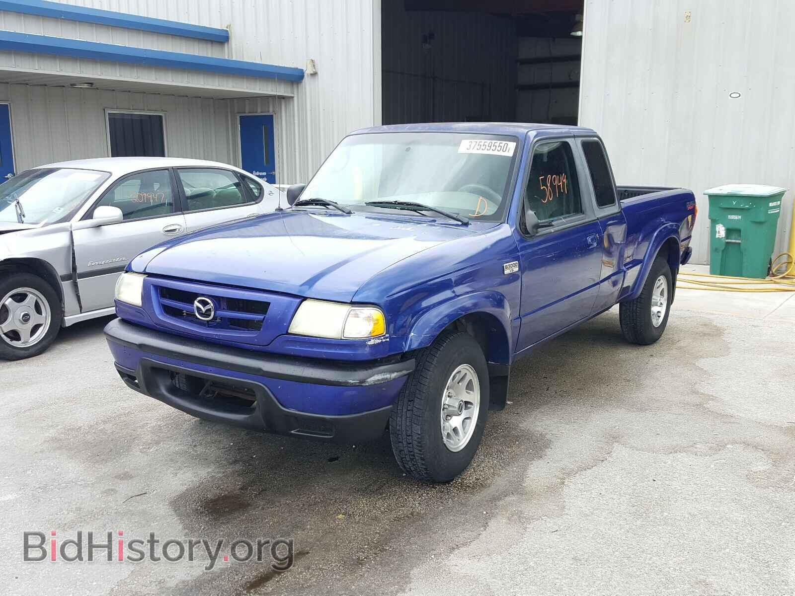 2003 MAZDA B3000 - VIN: 4F4YR16V43TM05404 - Фото 2
