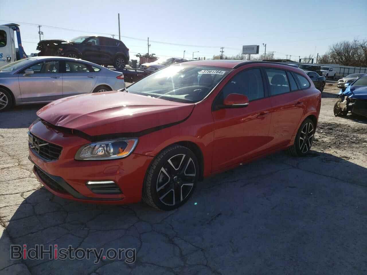 Фотография YV140MEL2J2392314 - VOLVO V60 2018