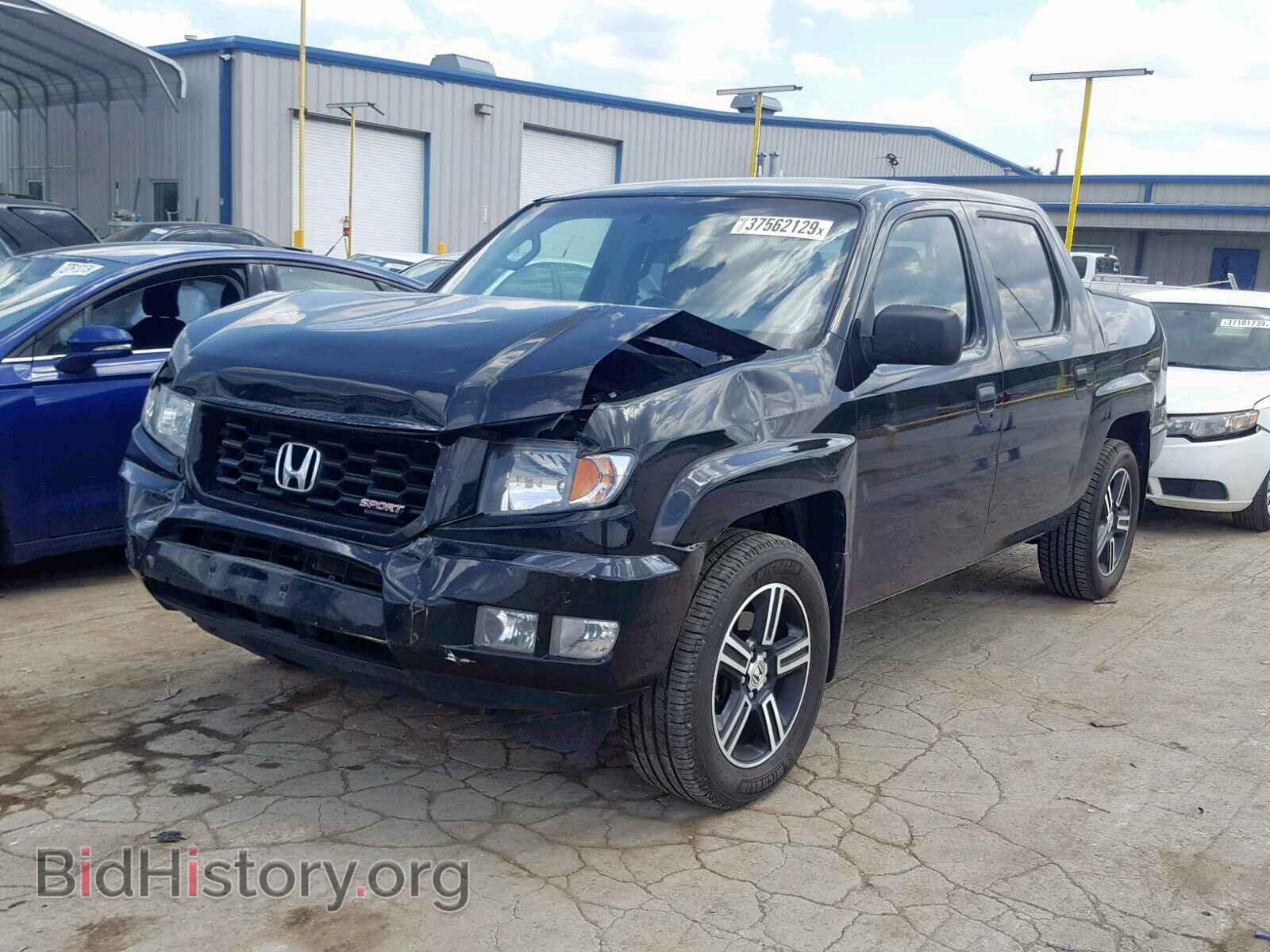 2013 HONDA RIDGELINE - VIN: 5FPYK1F75DB009122 - Фото 2