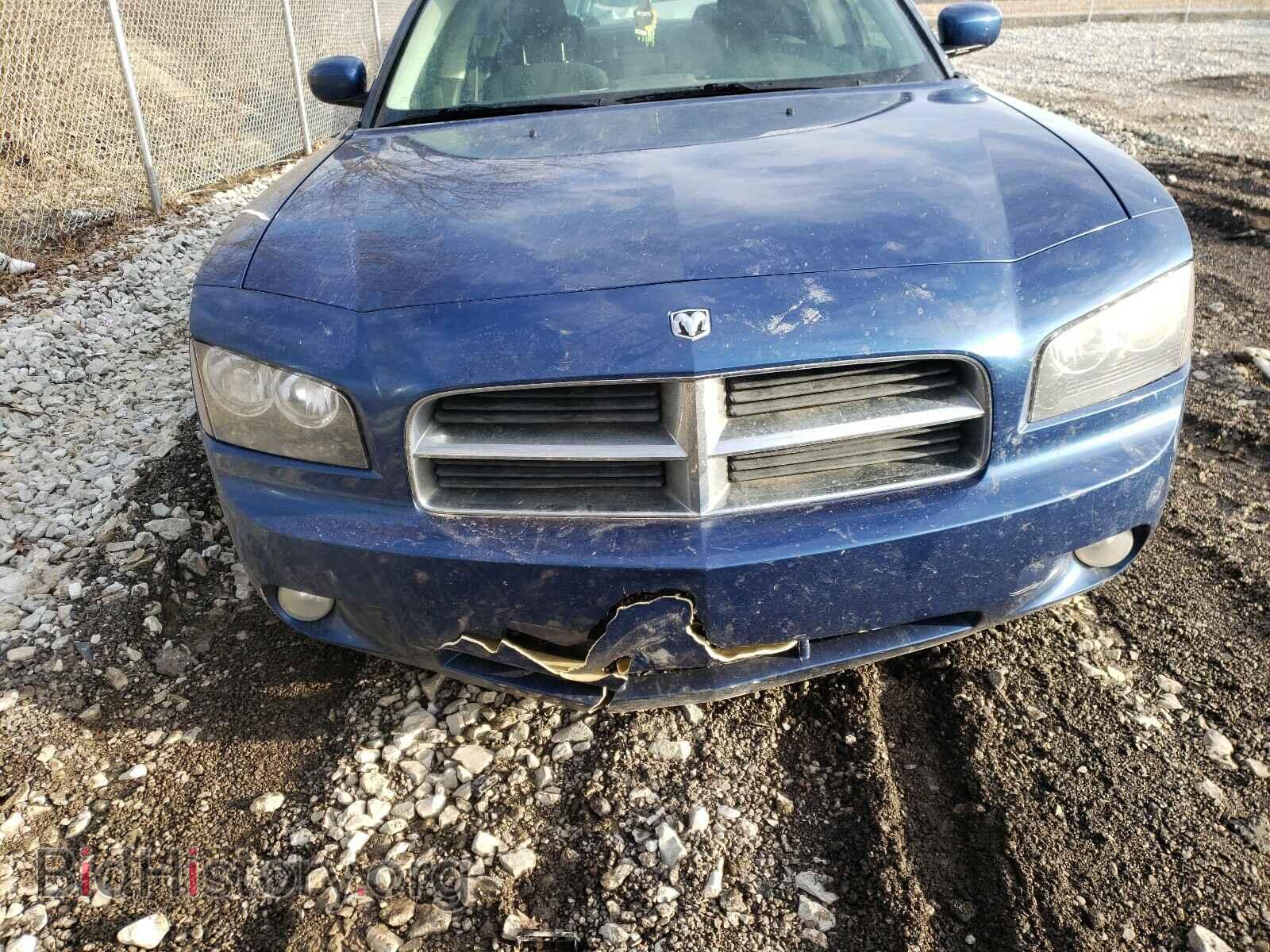 2010 DODGE CHARGER - VIN: 2B3CA3CV8AH192124 - Фото 9