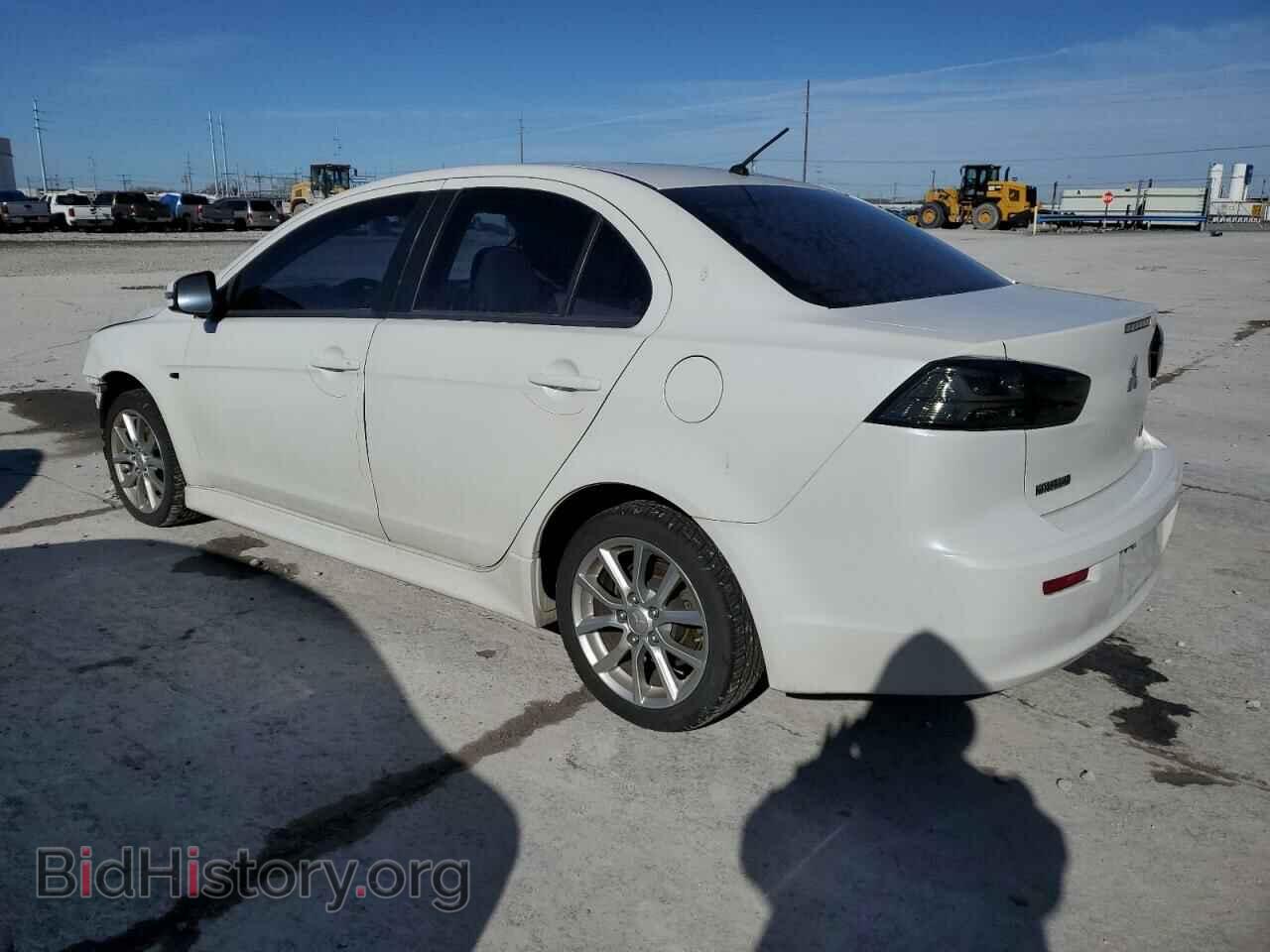 2016 MITSUBISHI LANCER - VIN: JA32U2FU7GU002588 - Фото 2