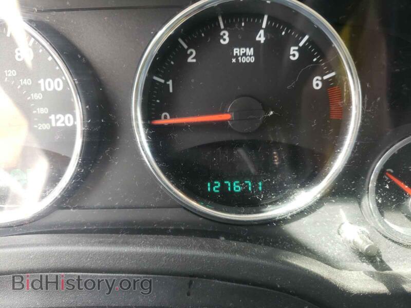 2011 Jeep COMPASS (VIN 1J4NT5FB4BD236515) — фото 8 из 10