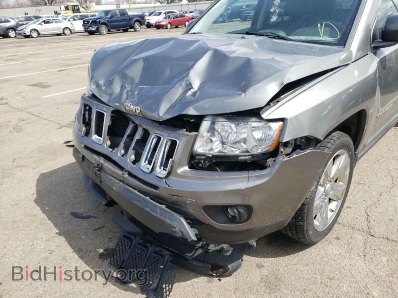 2011 Jeep COMPASS (VIN 1J4NT5FB4BD236515) — фото 9 из 10