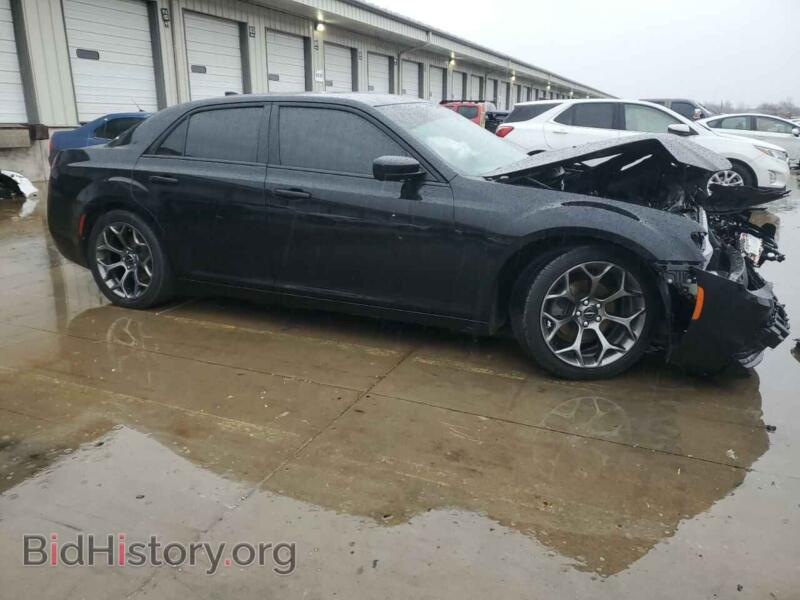 2017 Chrysler 300 (VIN 2C3CCABG2HH508115) — фото 4 из 12
