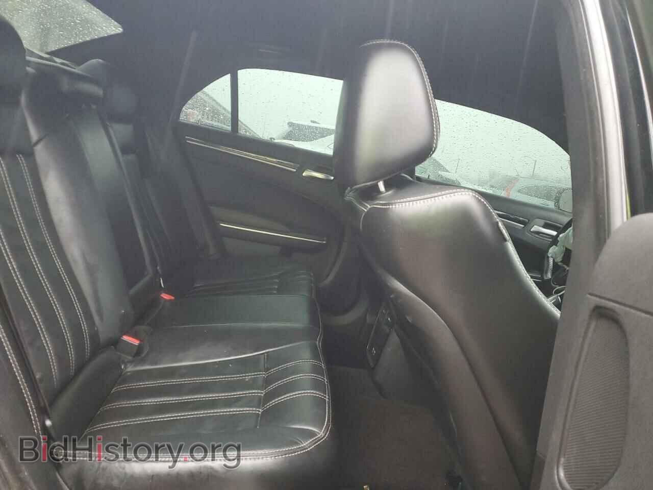 2017 CHRYSLER 300 - VIN: 2C3CCABG2HH508115 - Фото 10