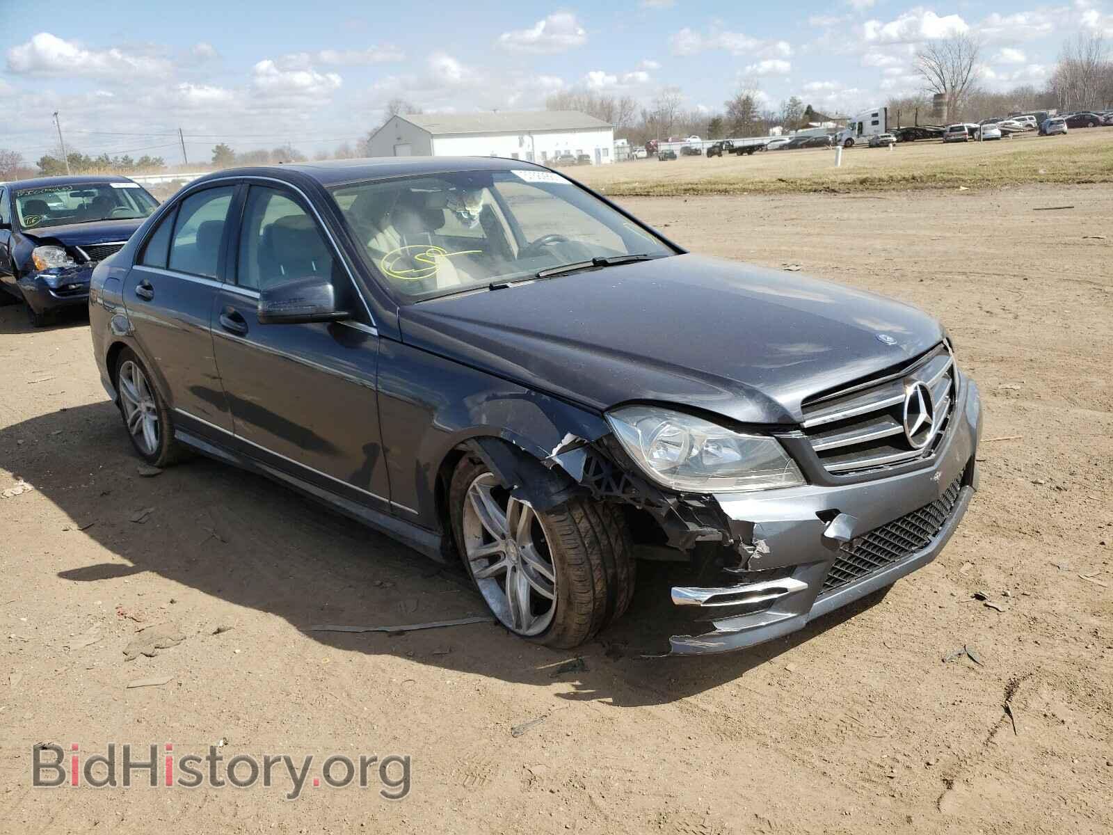 Photo WDDGF8AB5ER315221 - MERCEDES-BENZ C-CLASS 2014