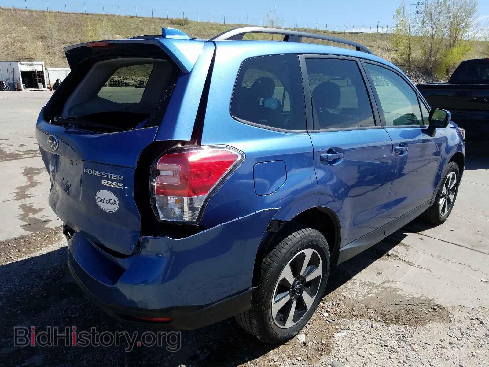2017 SUBARU FORESTER - VIN: JF2SJAEC9HH487809 - Фото 4