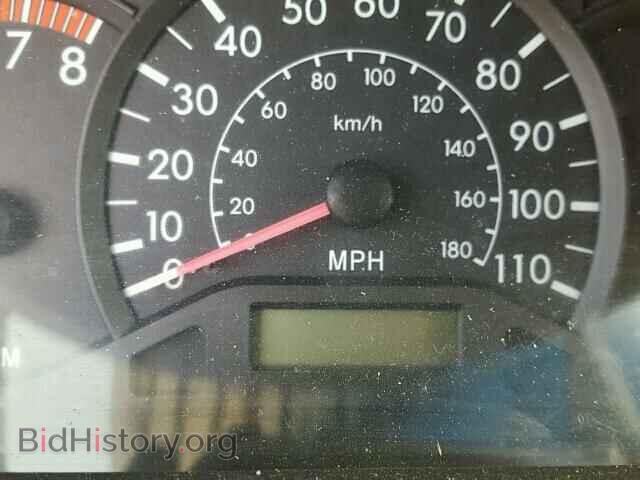 2003 TOYOTA COROLLA - VIN: JTDBR32E832006629 - Photo 8