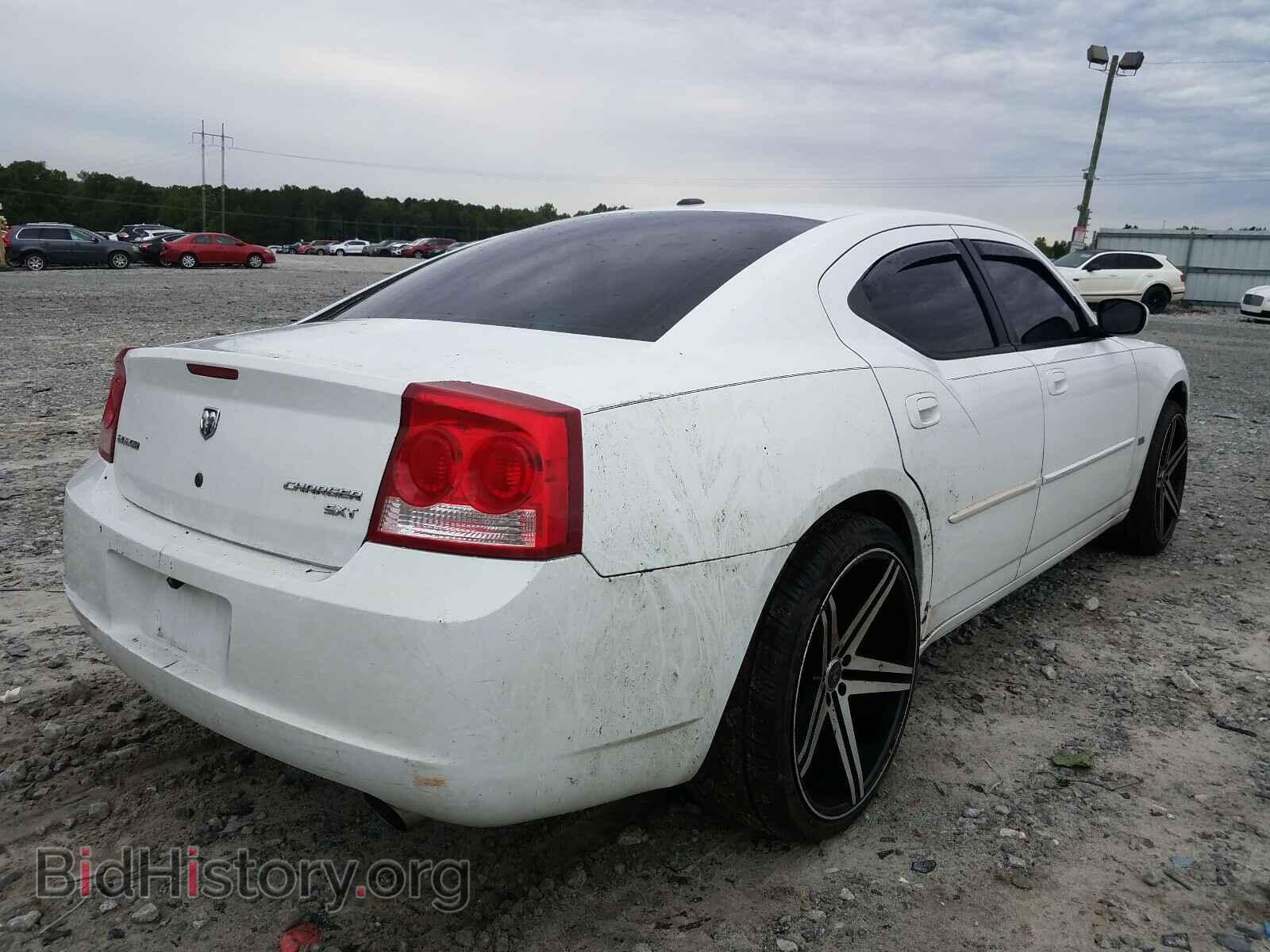 2010 DODGE CHARGER - VIN: 2B3CA3CVXAH309881 - Фото 4