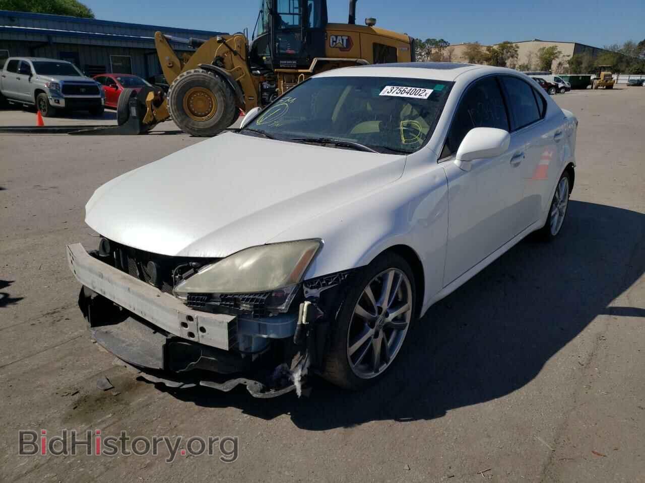 2008 LEXUS IS - VIN: JTHBK262882080427 - Photo 2