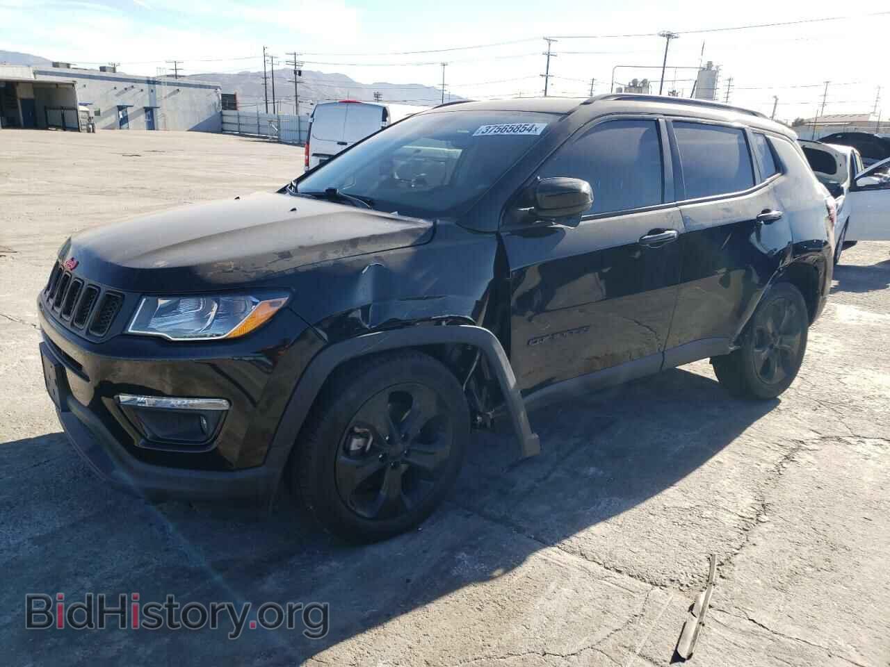 Фотография 3C4NJCBB2LT147561 - JEEP COMPASS 2020