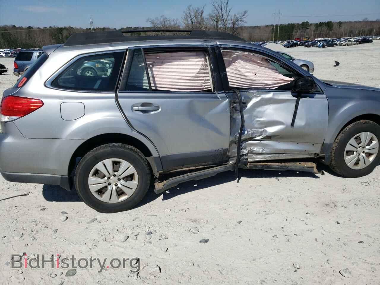 2011 SUBARU OUTBACK - VIN: 4S4BRBAC6B3426081 - Photo 9